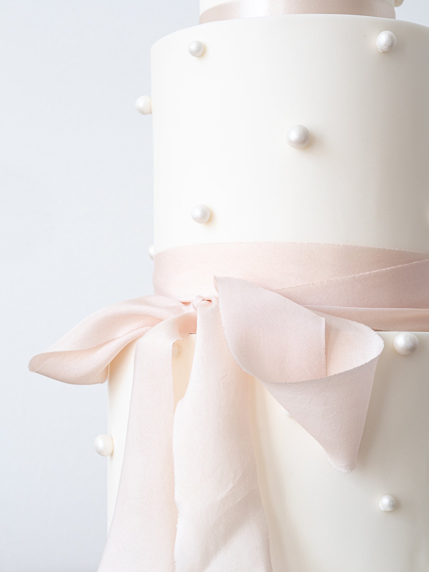 Silk & Pearls Wedding Cake
