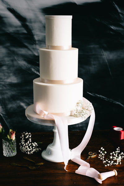 SMOOTH & SIMPLE Not Quite Naked Wedding Cake